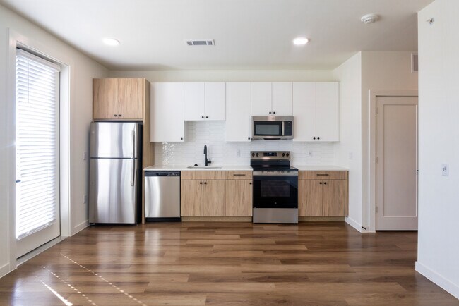 Building Photo - The Brae