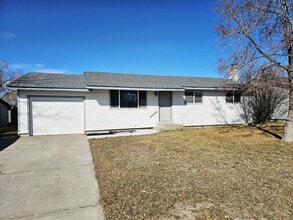 Building Photo - 4125 E Lance