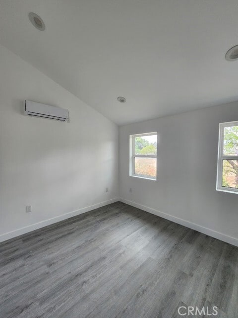 Building Photo - 810 Quarry St