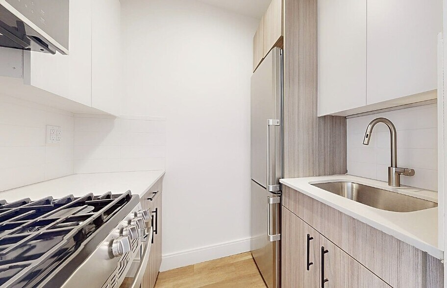 Building Photo - East 26th Street