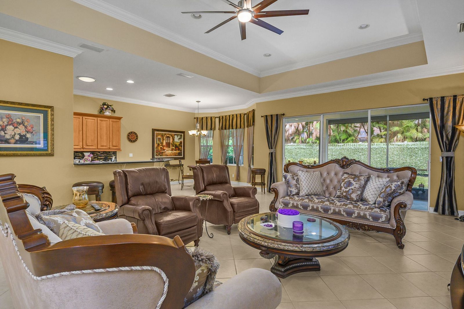 Building Photo - 4806 Europa Dr