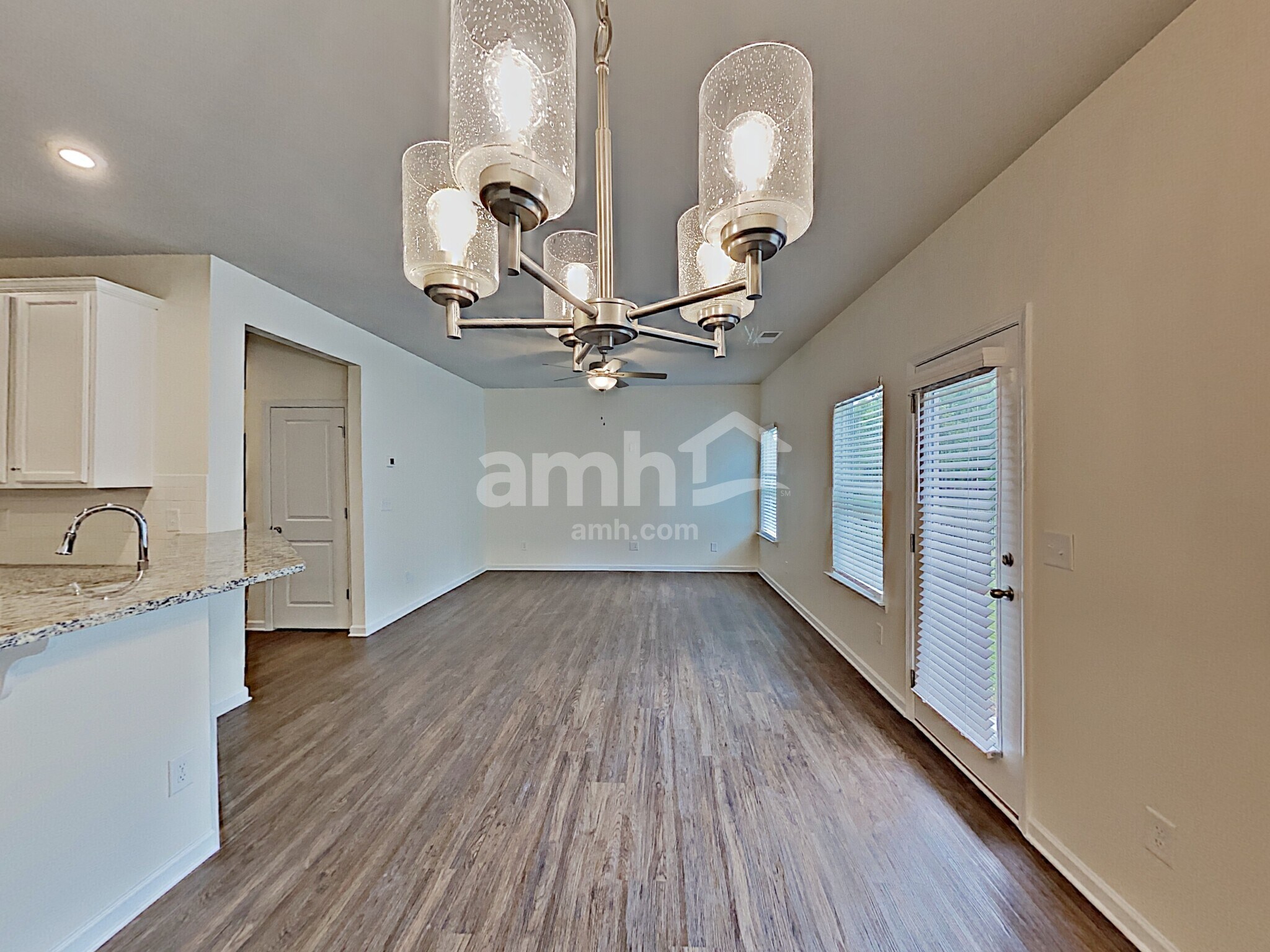 Building Photo - 697 Woodall Rd