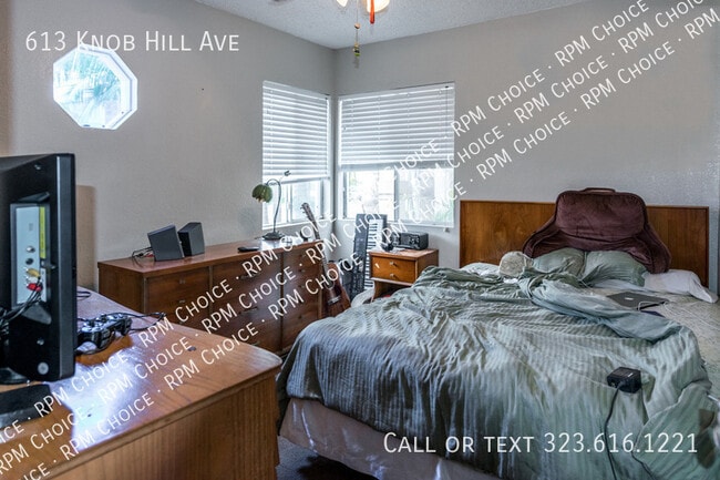 Building Photo - 613 Knob Hill Ave