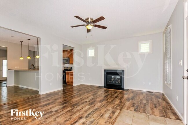 Building Photo - 3427 Banner Pl