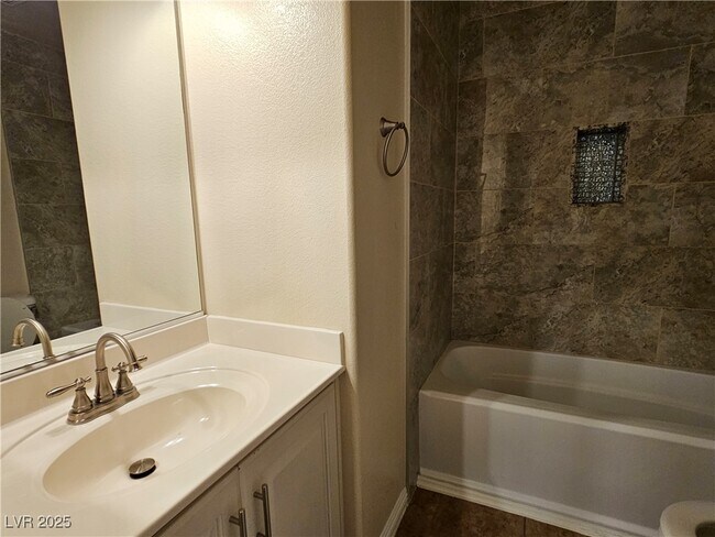 Building Photo - 5545 Dueces Wild Ct