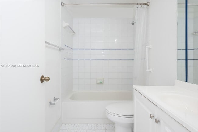 Building Photo - 1901 SW 129th Terrace