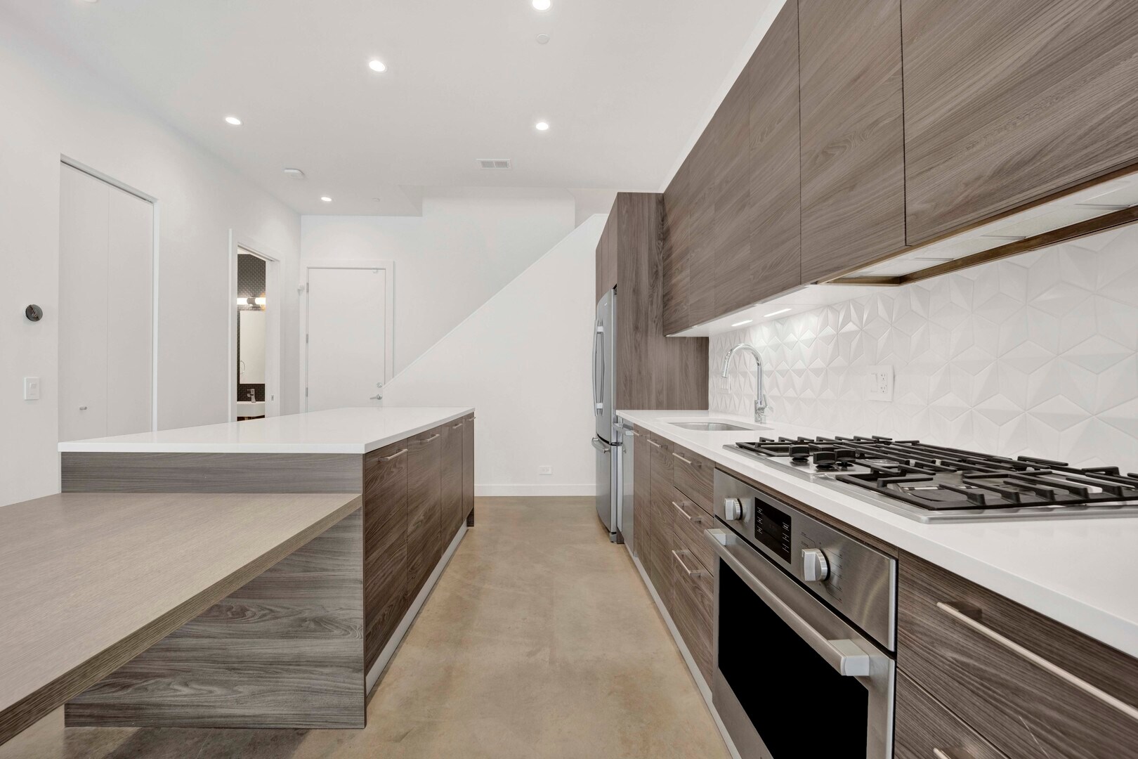 Building Photo - 1017 N Cleveland Ave