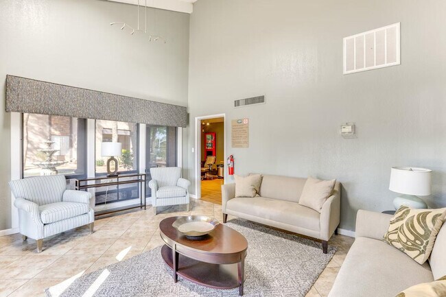 Building Photo - 5995 N 78th St