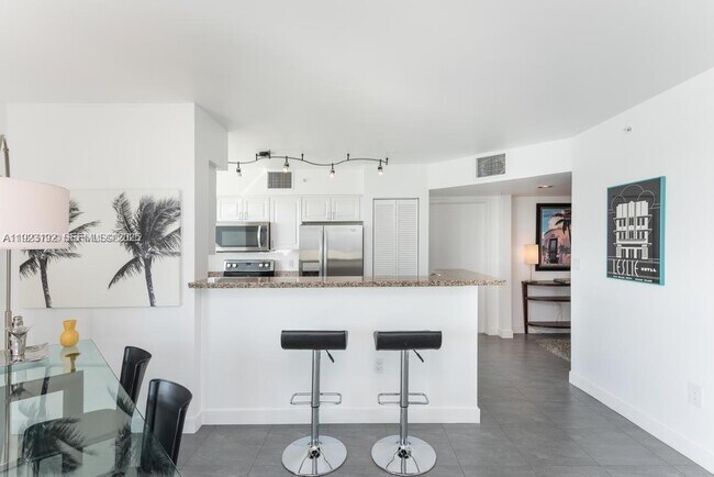 Building Photo - 90 Alton Rd