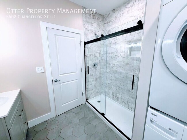 Building Photo - 5502 Chancellor St