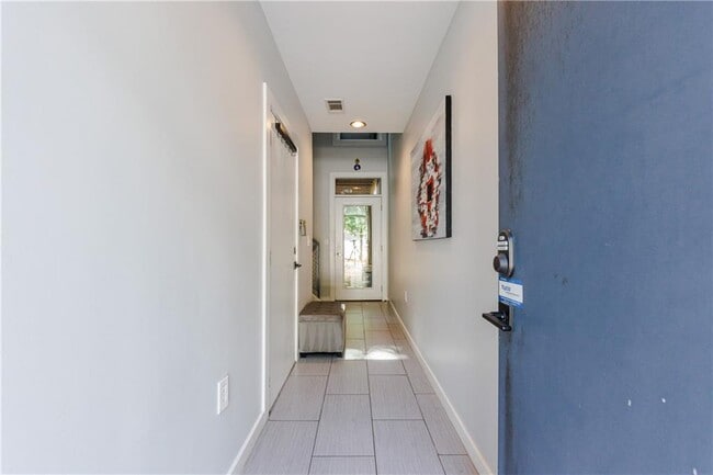 Building Photo - 1380 Stirling Cir NW