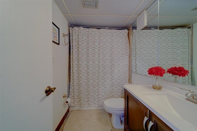 Building Photo - 51 Island Way