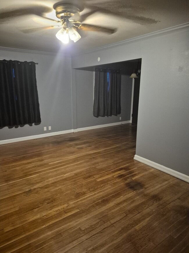 Building Photo - 1539 Comet Dr