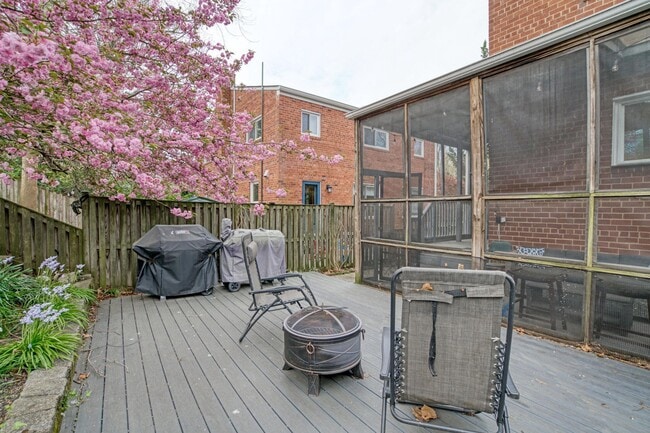 Building Photo - 113 E Taylor Run Pkwy
