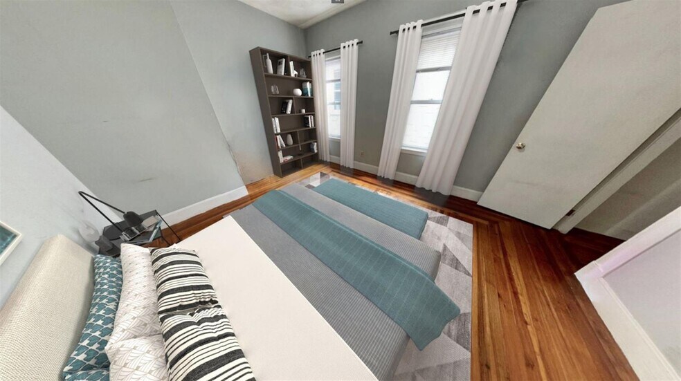 Building Photo - 296 Highland Ave