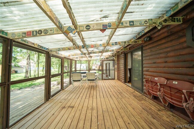 Building Photo - 8376 Cobblestone Ct