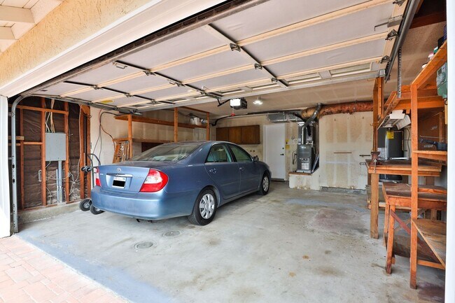 Building Photo - Spacious 3-Bedroom Scripps Ranch Home