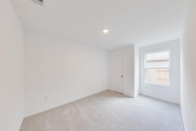 Building Photo - 18225 Pontecorvo Ln