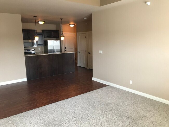 Building Photo - 2805 Northridge Pkwy