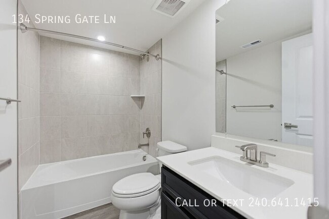 Building Photo - 134 Spring Gate Ln