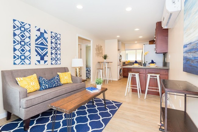 Newly Completed Construction! - Kamoku Luxury Apartment-Homes [Move 10/01/17]