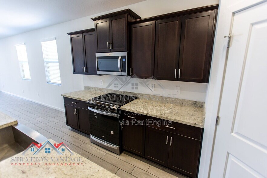 Building Photo - 2520 San Esteban Dr