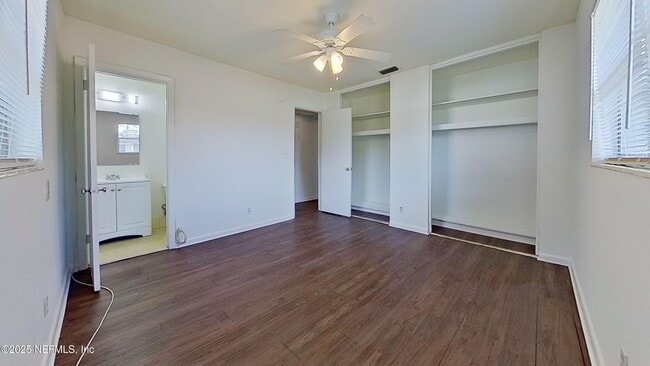 Building Photo - 2131 Goltare Dr