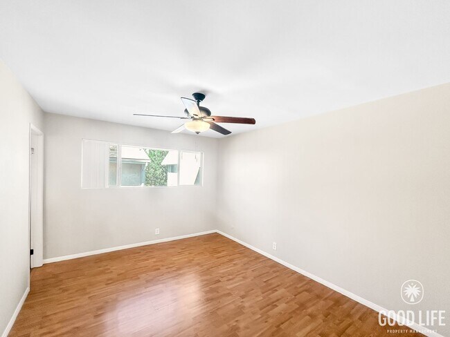Building Photo - Beautiful 2BD/2BA with Private Balcony and...