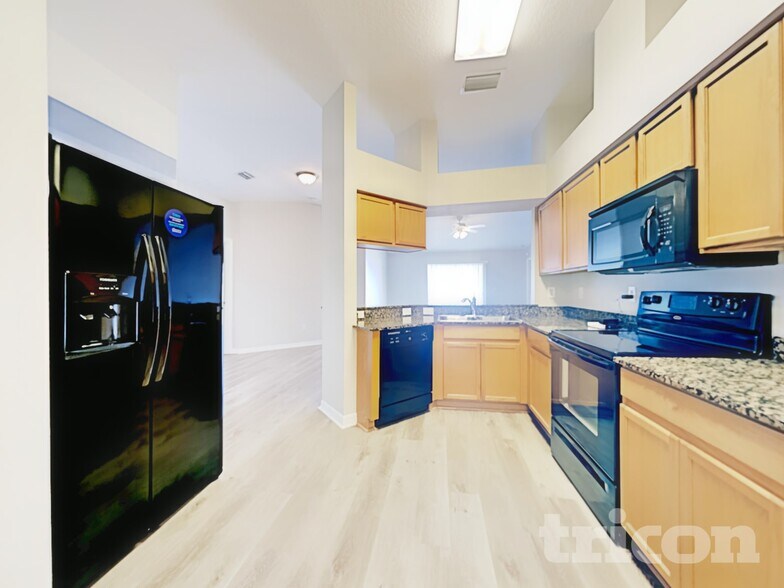 Building Photo - 12010 Hampshire Field Ct