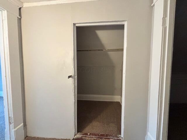 Building Photo - 823 Oakwood Ave