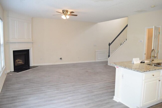 Building Photo - 3625 Gainesway Ct NW