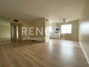 Building Photo - 1130 Rue Des Chateaux