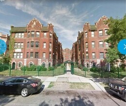Building Photo - 4410 S Drexel Blvd