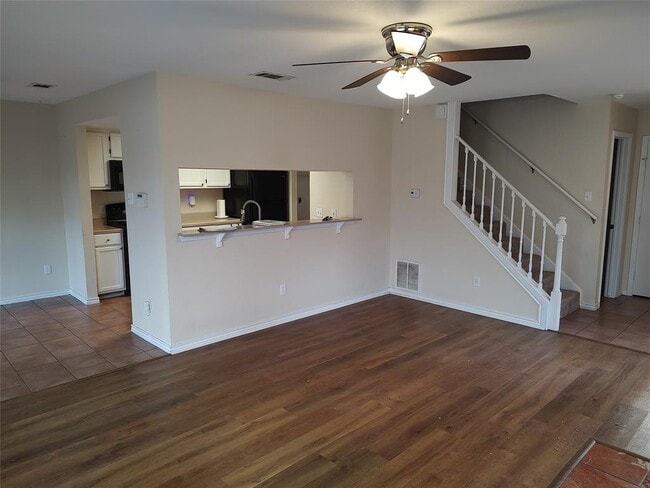 Building Photo - 1210 Gingerlily Cove