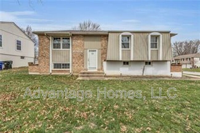 Primary Photo - 15908 W Brougham Ct