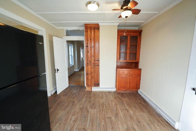 Building Photo - 101 Taylor Ave