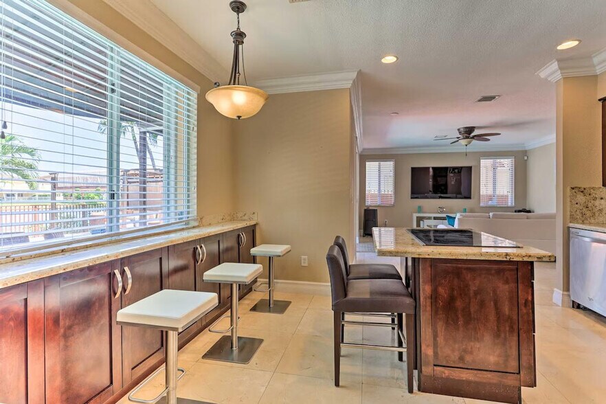 Building Photo - 16445 SW 52nd St