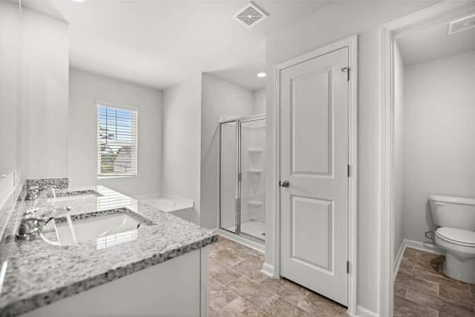 Building Photo - 424 Roebuck Pass