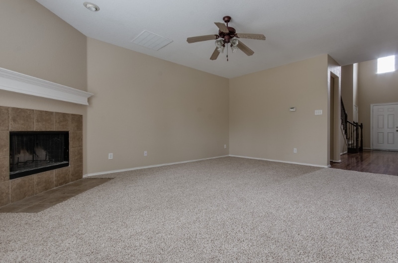 Building Photo - 249 Niagara Falls Dr