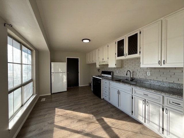 Building Photo - 229 Cedarwood Ave