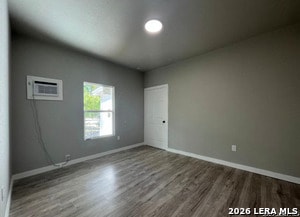 Building Photo - 146 Isabel St