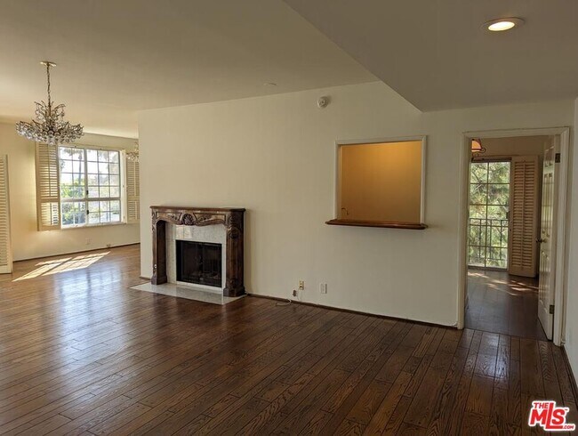 Building Photo - 100 N Wetherly Dr