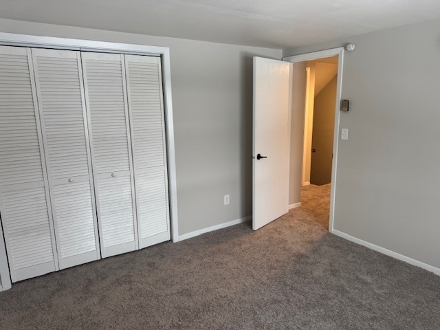 Building Photo - 2-bedroom townhouse.