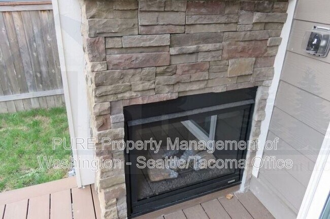 Building Photo - 7920 164th St E
