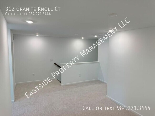 Building Photo - 312 Granite Knl Ct