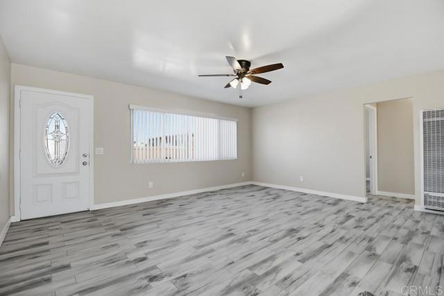 Building Photo - 1685 Donax Ave