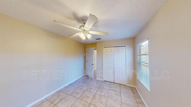 Building Photo - 16 Seaton Valley Path