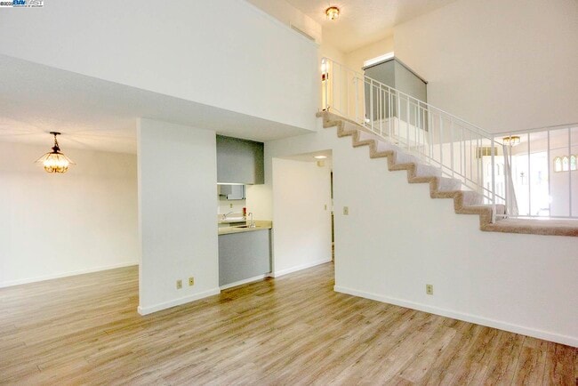 Building Photo - 2910 Liberty Dr