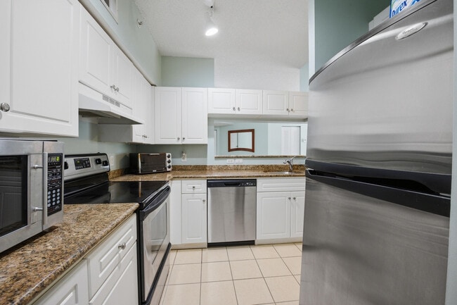 Building Photo - 3221 Tuscany Way