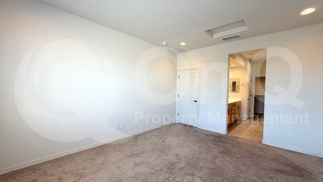 Building Photo - 5655 N 88th Ln